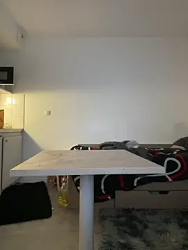 Snapshot of Renoirmonter chatting on 03-07-26, 08:06 Renoirmonter online show from 03-07-26, 08:06