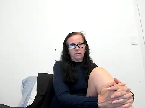 Snapshot of peachgoddess chatting on 07-08-26, 11:48 peachgoddess online show from 07-08-26, 11:48