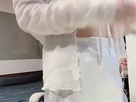 Nabiii6868 online show from 03-25-26, 05:57