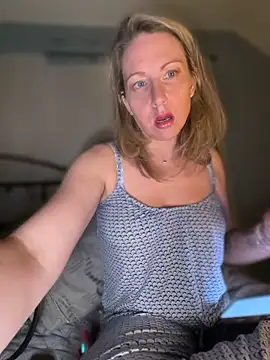 LittleMsMILF online show from 03-19-26, 12:47