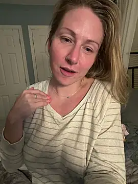 LittleMsMILF online show from 03-29-26, 02:22