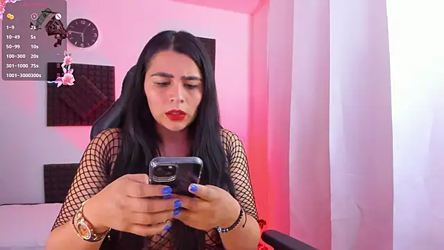 hannarusso online show from 10-30-25, 10:43