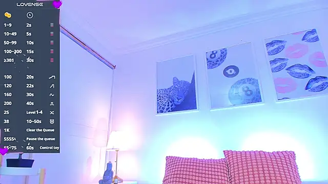 Valen ross  online show from 03-06-26, 09:22