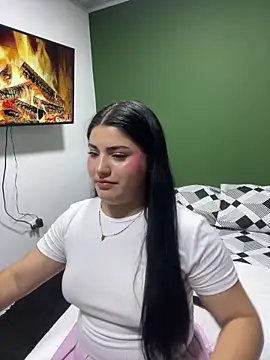 pareja curiosa19 online show from 05-22-26, 10:48