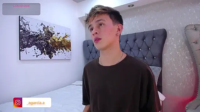 LiamWildx20 online show from 03-04-26, 05:35