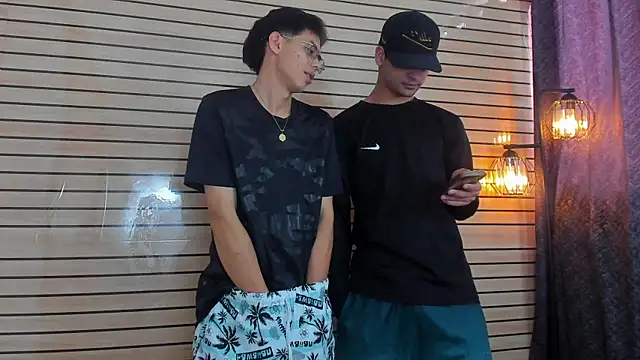 317894 online show from 04-07-26, 04:40