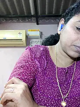 JENNIFERtamil online show from 03-19-26, 01:04