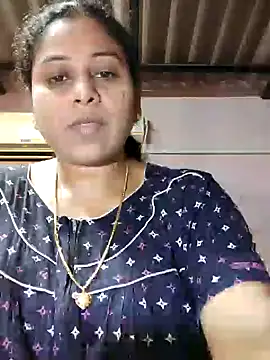 JENNIFERtamil online show from 05-26-26, 07:37