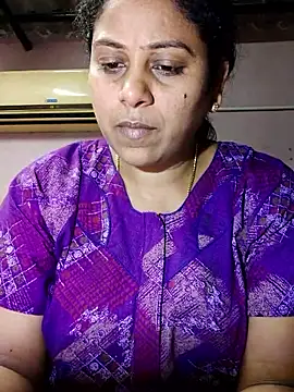 JENNIFERtamil online show from 05-30-26, 01:30