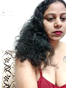 Snapshot of JENNIFERtamil chatting on 07-11-26, 07:05 JENNIFERtamil online show from 07-11-26, 07:05