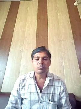 Snapshot of johnny8731 chatting on 04-26-26, 06:00 johnny8731 online show from 04-26-26, 06:00