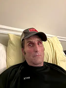 Snapshot of Bw3322 chatting on 10-05-25, 07:17 Bw3322 online show from 10-05-25, 07:17