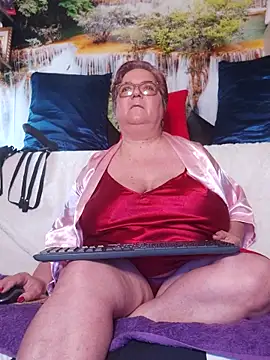 QueenPammy1 online show from 03-08-26, 06:06