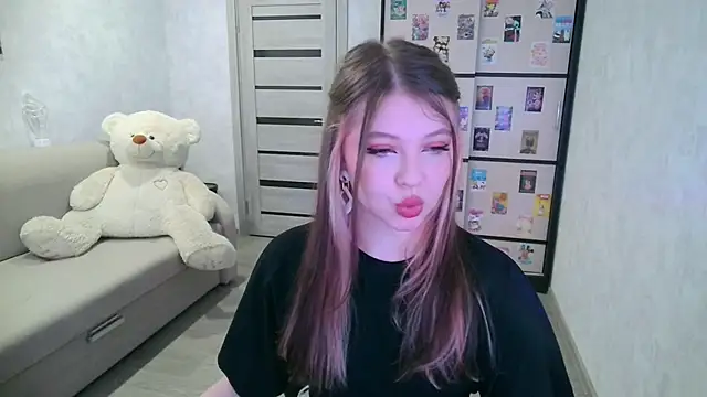 GinnyBlacky online show from 06-07-26, 07:06