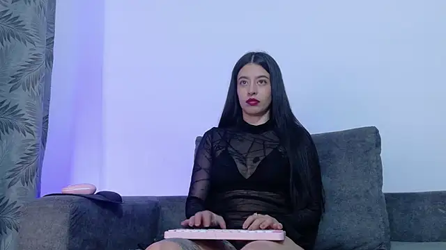 Misscarolsph online show from 03-10-26, 08:25