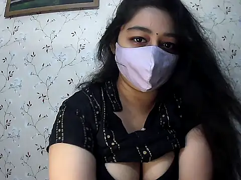 Snapshot of sonali4 chatting on 09-25-25, 02:10 sonali4 online show from 09-25-25, 02:10