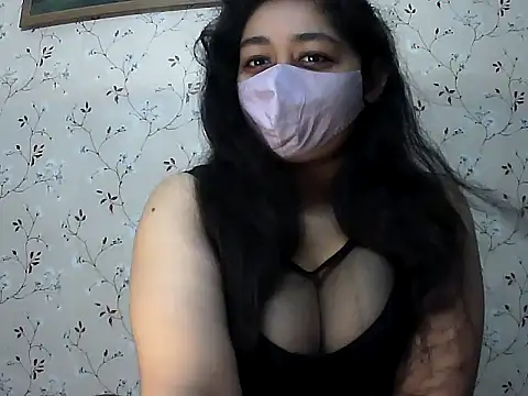 Snapshot of sonali4 chatting on 10-24-25, 12:23 sonali4 online show from 10-24-25, 12:23