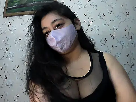 Snapshot of sonali4 chatting on 10-25-25, 11:51 sonali4 online show from 10-25-25, 11:51