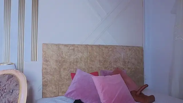 angelinarouse  online show from 05-30-26, 03:58