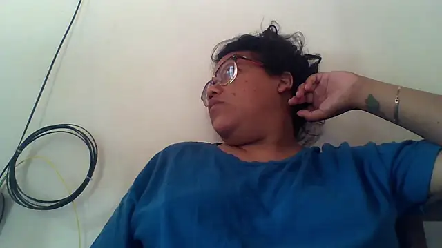 Snapshot of Valeria_Tiffany chatting on 04-04-26, 02:14 Valeria Tiffany online show from 04-04-26, 02:14