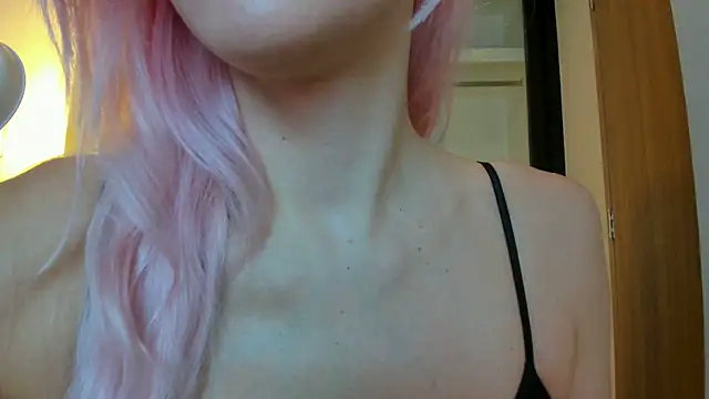  Miss Valentina  online show from 03-07-26, 03:53