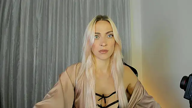  Miss Valentina  online show from 04-07-26, 04:18