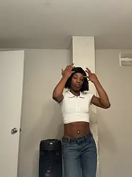 msvelvet20 online show from 04-19-26, 04:39