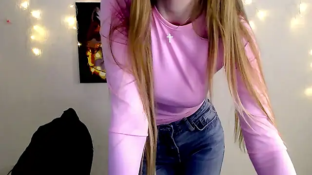 Doll Angelina online show from 03-13-26, 07:04