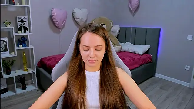 MelanieAlves online show from 03-25-26, 02:56