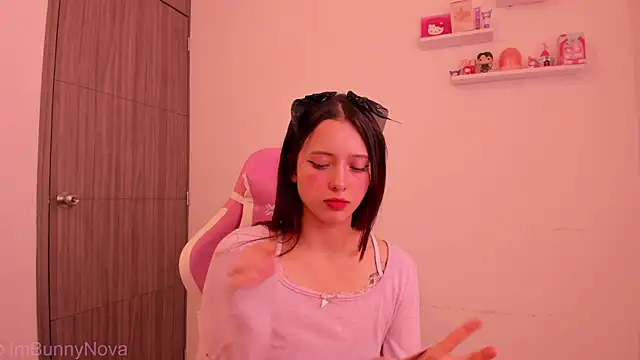 Snapshot of ImBunnyNova chatting on 06-26-26, 03:38 ImBunnyNova online show from 06-26-26, 03:38