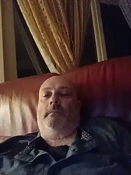 Snapshot of Alexis_Bull chatting on 05-16-26, 12:29 Alexis Bull online show from 05-16-26, 12:29