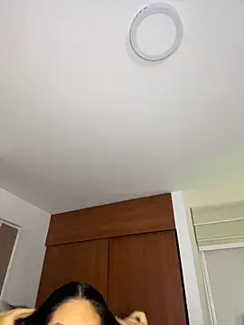 ArianaReynoldss online show from 03-07-26, 10:23