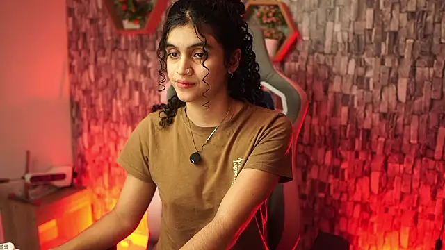 bonniie 98  online show from 03-24-26, 03:22