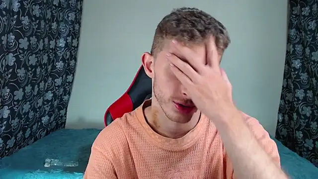 Snapshot of andrewxbi chatting on 01-16-26, 11:36 andrewxbi online show from 01-16-26, 11:36