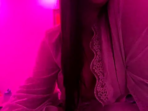 MoonlitLust online show from 04-23-26, 08:33