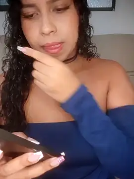 camillaCat online show from 04-12-26, 05:18