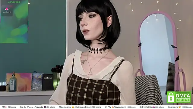Snapshot of sweetuniporn chatting on 05-16-26, 08:00 sweetuniporn online show from 05-16-26, 08:00