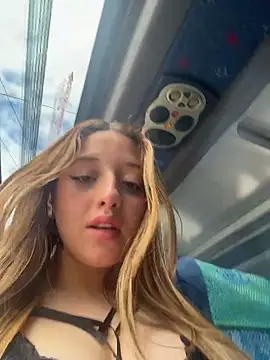 Baby  Otaku online show from 02-17-26, 06:58