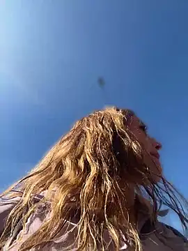 Baby  Otaku online show from 04-08-26, 08:42