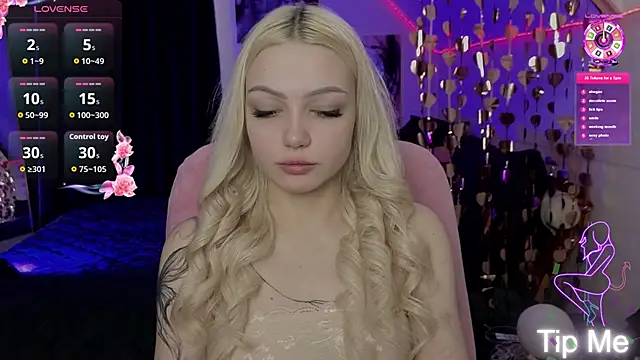 LinaLirian online show from 04-09-26, 08:09