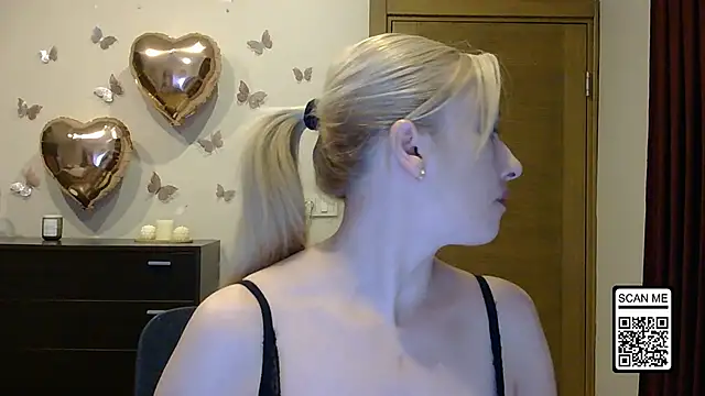 Wild Silk Desire online show from 05-16-26, 06:07