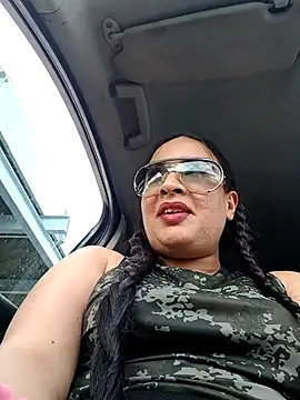 hotCOUPLEPETRA online show from 04-13-26, 03:06