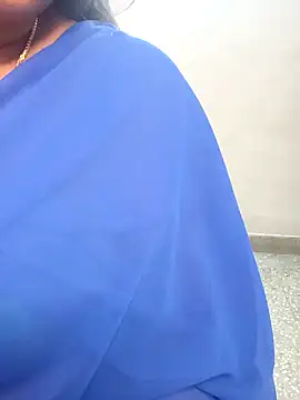 Snapshot of Anjali69s chatting on 09-22-25, 04:36 Anjali69s online show from 09-22-25, 04:36