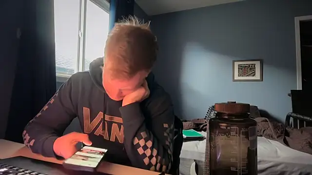 lustylyndon online show from 04-23-26, 01:57