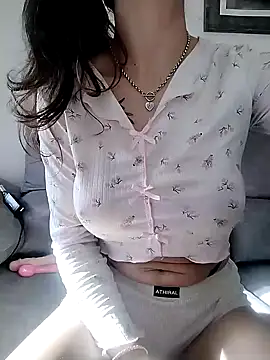 agustinalatina online show from 03-11-26, 08:42