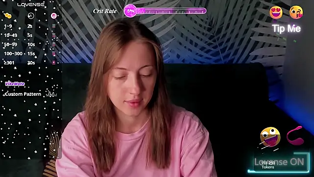 Snapshot of ChristyCrayme chatting on 07-14-26, 10:04 ChristyCrayme online show from 07-14-26, 10:04