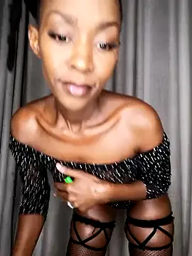chocolatehotwife online show from 04-17-26, 01:41