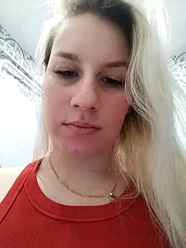 Snapshot of HoneyNelly chatting on 02-07-26, 03:10 HoneyNelly online show from 02-07-26, 03:10