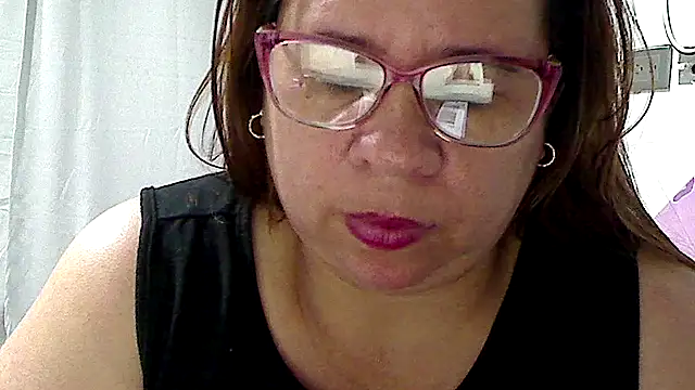 luciana69hot online show from 04-01-26, 03:40