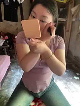 chenyu0308 online show from 04-18-26, 02:48